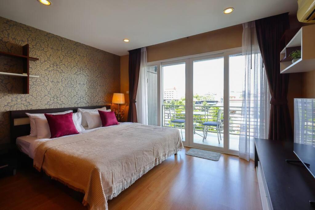 Апартаменти Luxury Living In Heart Of Nimman Чіангмай Екстер'єр фото