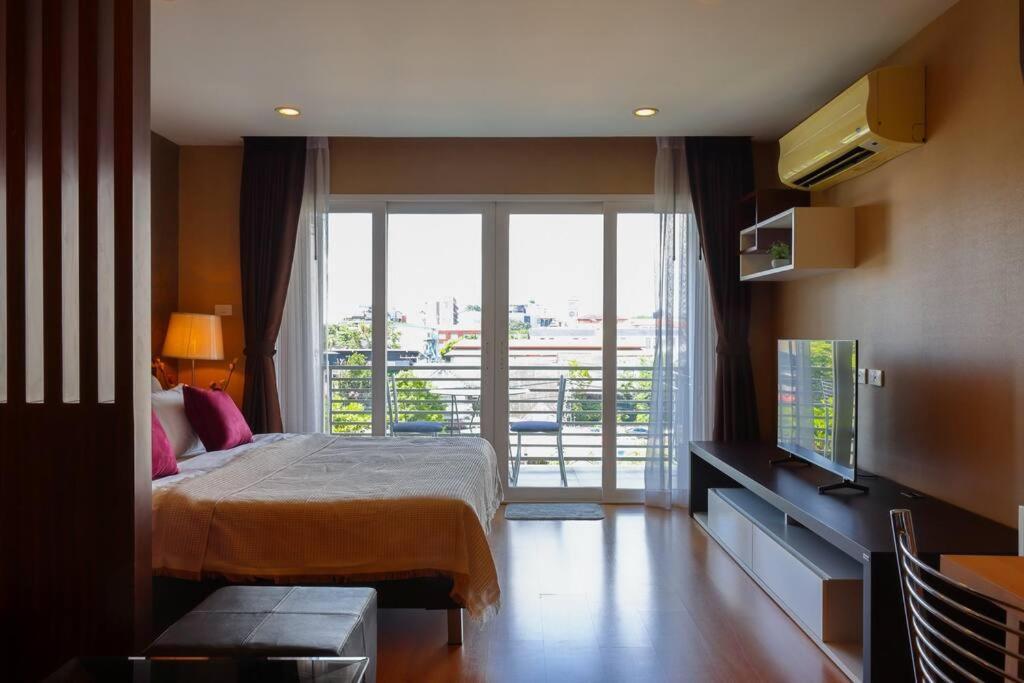 Апартаменти Luxury Living In Heart Of Nimman Чіангмай Екстер'єр фото